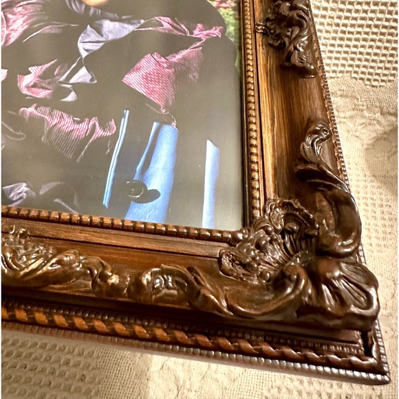 Victorian Ornate 3D Photo  Picture Frame Dark Brown Wood  Wall Mounted 11x13 - Picture 6 of 16